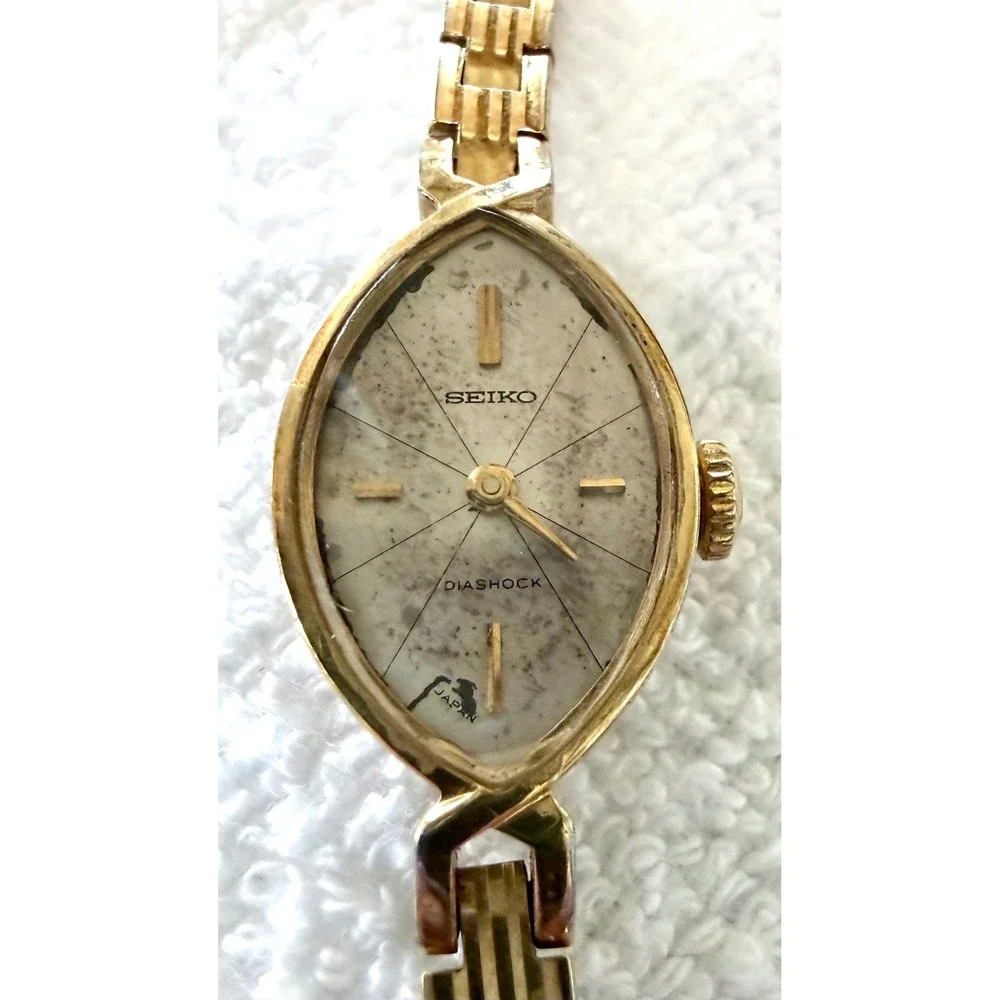 Vintage Seiko Diashock 10C 17J Ladies Mechanical Watch 10-7001 Running Japan